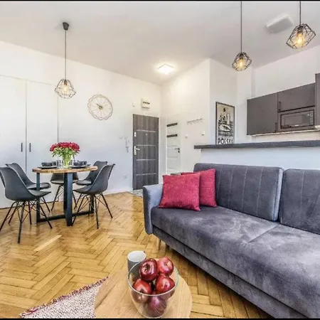 Skwer Kosciuszki Cenral Flat Gdynia